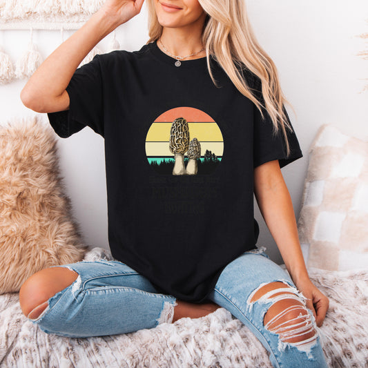 Mushroom hunting Mug, Cottagecore Botanical cup - T-Shirt