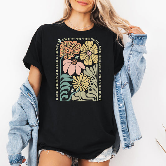 Flower Shirt, Be Kind Shirt, Flower Shirt Aesthetic, Floral Bee T-shirt